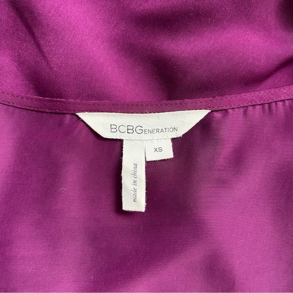 BCBGeneration Mauve Asymmetrical Flowy Satin Cami Top XS - Picture 5 of 6